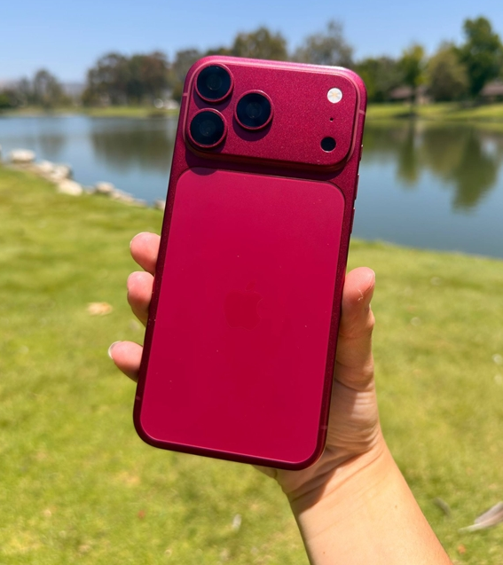iPhone 18 Pro仍用铝合金,用户需注意掉色风险